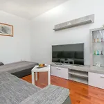Ivano 公寓 *